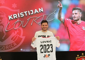 Lovrić potpisao do 2023. godine: 